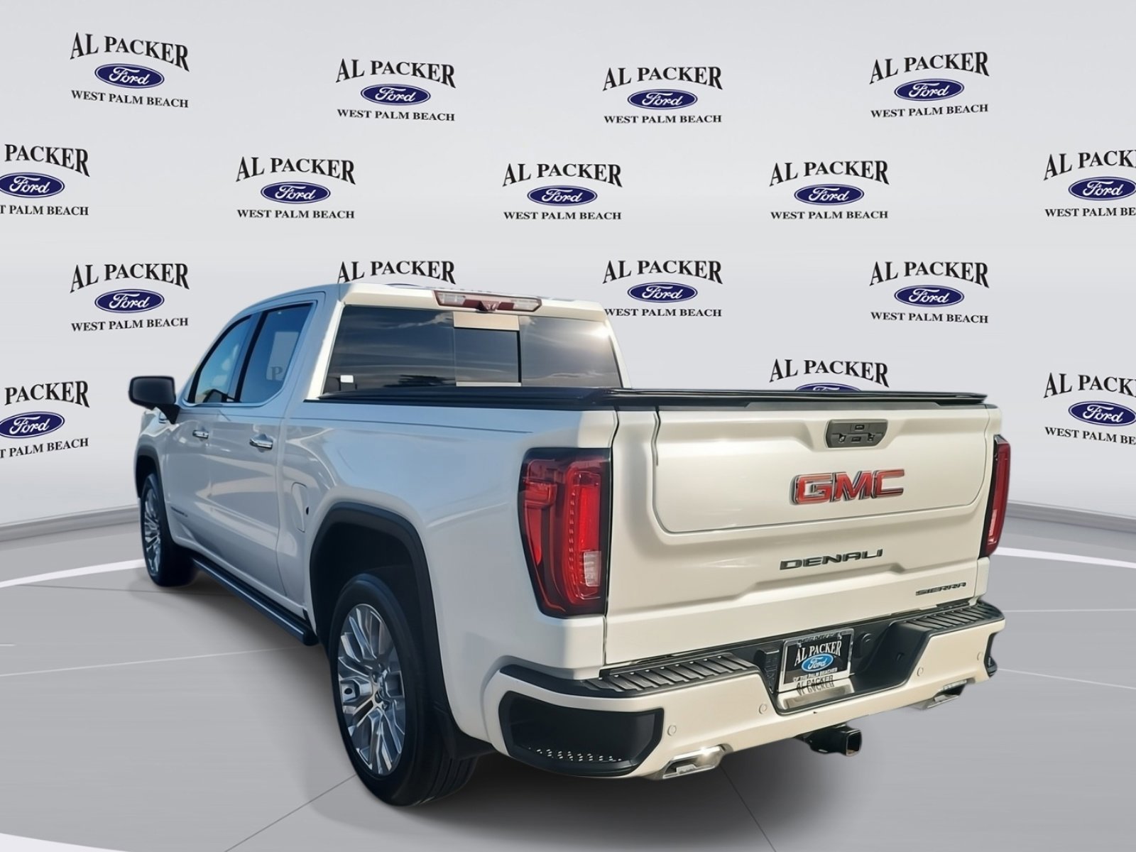 Used 2021 GMC Sierra 1500 Denali w/ Denali Ultimate Package image 3