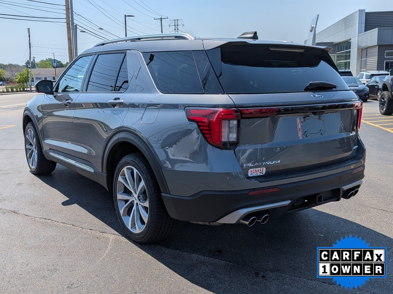 Certified 2025 Ford Explorer Platinum w/ Ultimate Package AWD/4WD image 6