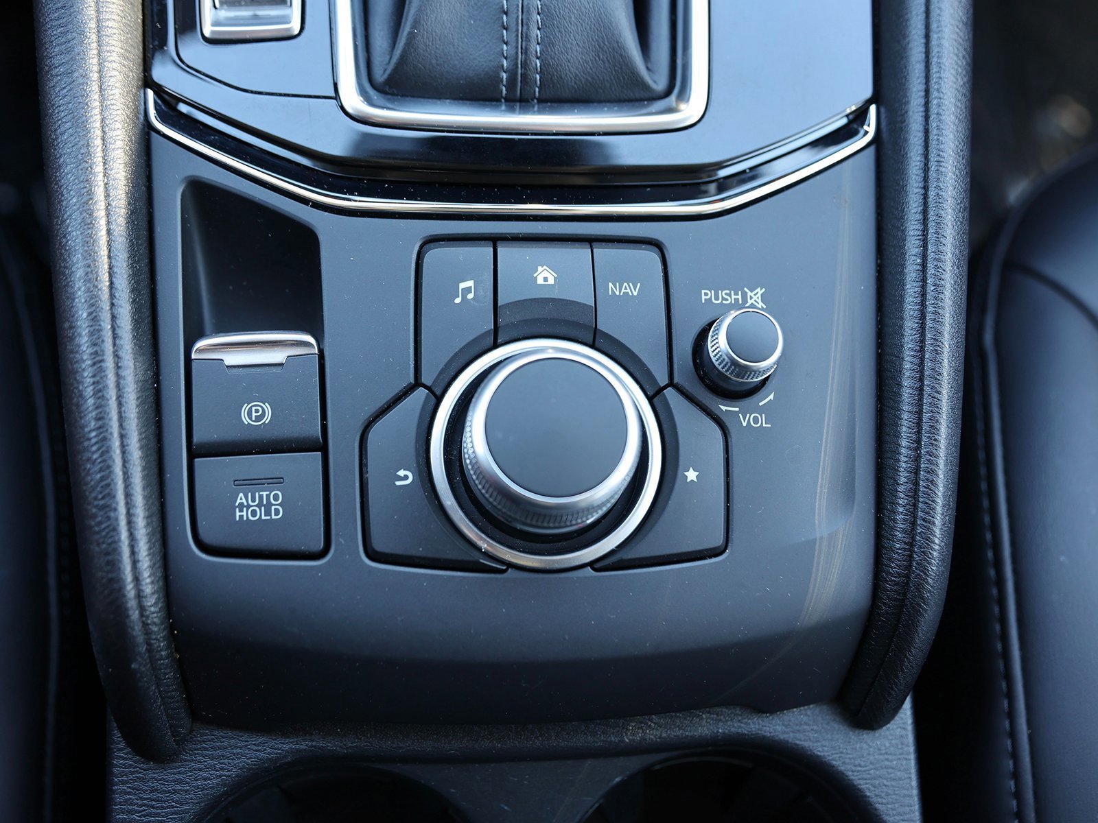 Used 2019 MAZDA CX-5 Touring image 29