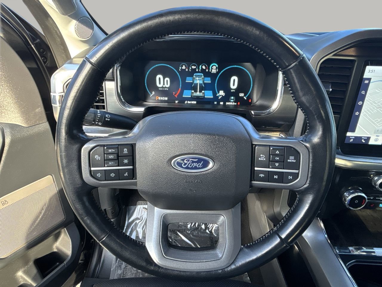 Certified 2023 Ford F150 Lariat w/ Trailer Tow Package image 29