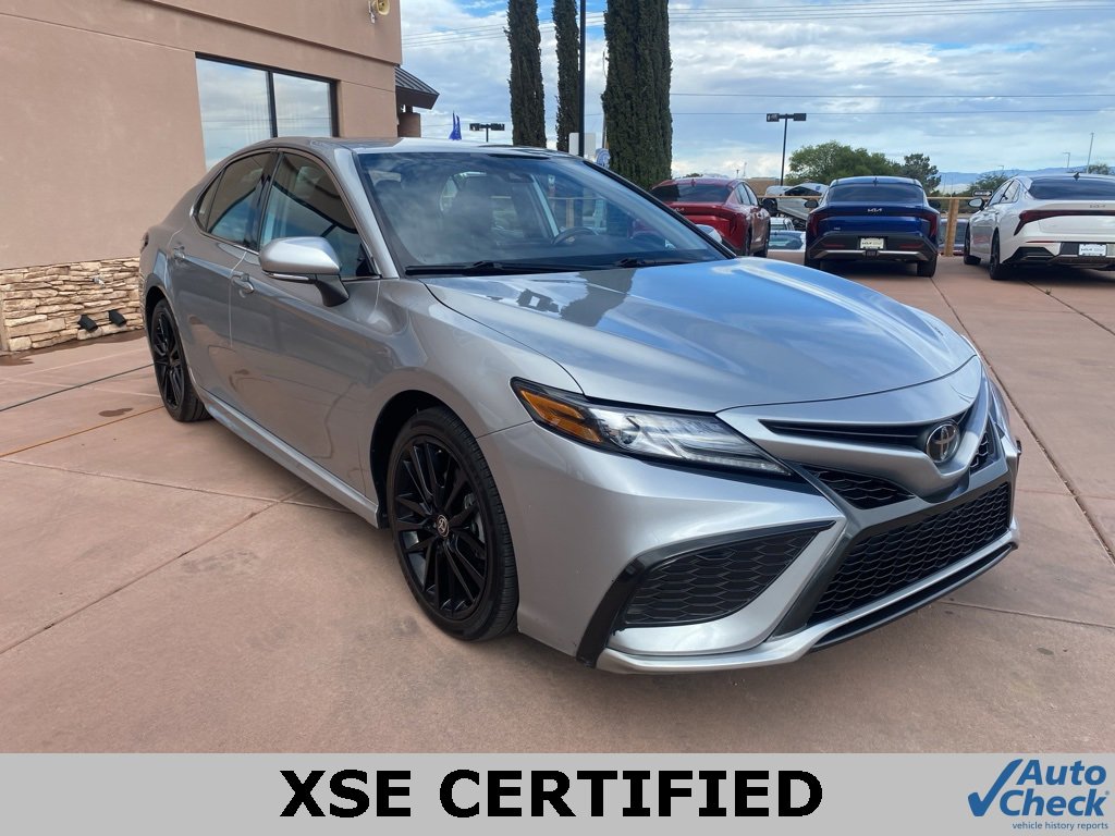 Used 2023 Toyota Camry XSE image 10