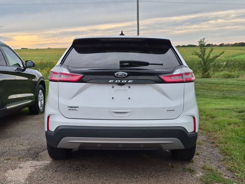 Certified 2022 Ford Edge SEL AWD/4WD image 3