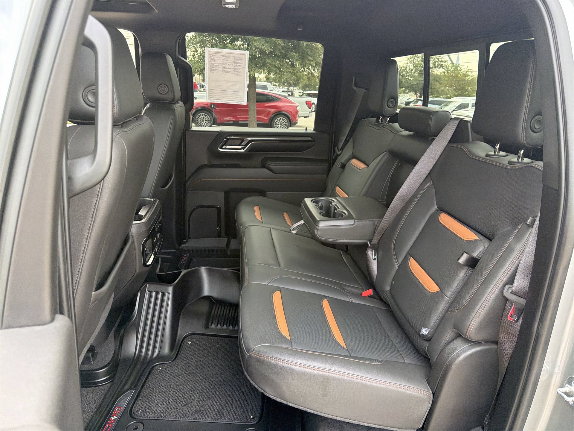 Used 2024 GMC Sierra 2500 AT4 w/ AT4 Premium Plus Package AWD/4WD image 23