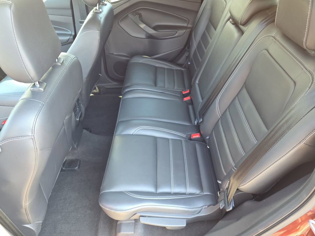 Certified 2018 Ford Escape Titanium w/ Ford Safe & Smart Package image 11