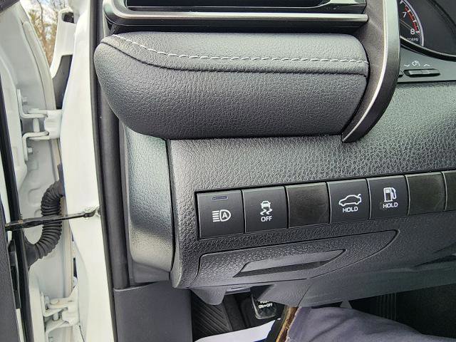 Used 2021 Toyota Camry SE FWD image 20
