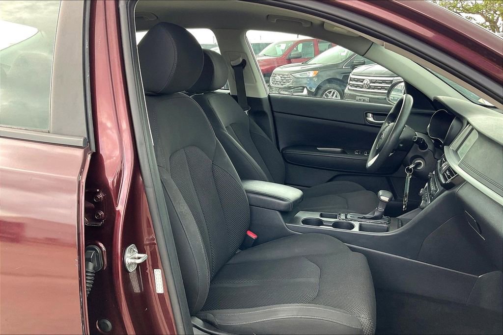 Used 2020 Kia Optima LX FWD image 29