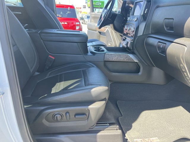 Used 2022 GMC Sierra 3500 Denali w/ Denali Ultimate Package image 23