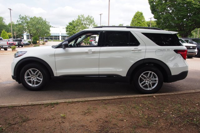 Certified 2026 Ford Explorer Active RWD image 4