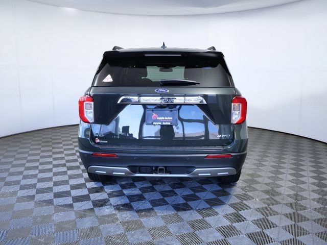 Certified 2024 Ford Explorer XLT w/ Equipment Group 202A AWD/4WD image 7