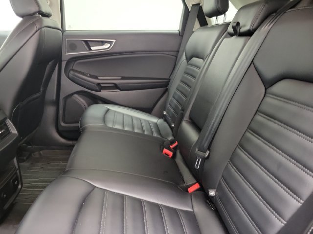 Certified 2024 Ford Edge SEL w/ Convenience Package AWD/4WD image 12