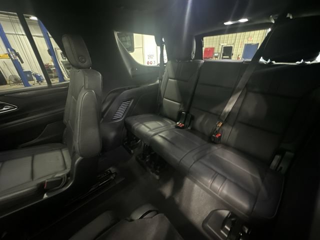 Used 2023 Chevrolet Tahoe RST w/ Luxury Package AWD/4WD image 31