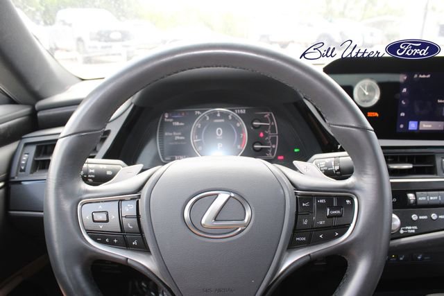 Used 2025 Lexus ES 350 w/ Premium Package FWD image 24