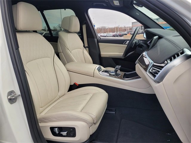 Used 2021 BMW X5 sDrive40i w/ Executive Package 2 image 15