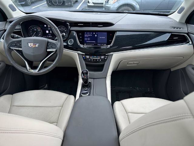 Used 2024 Cadillac XT6 Premium Luxury w/ Technology Package FWD image 11
