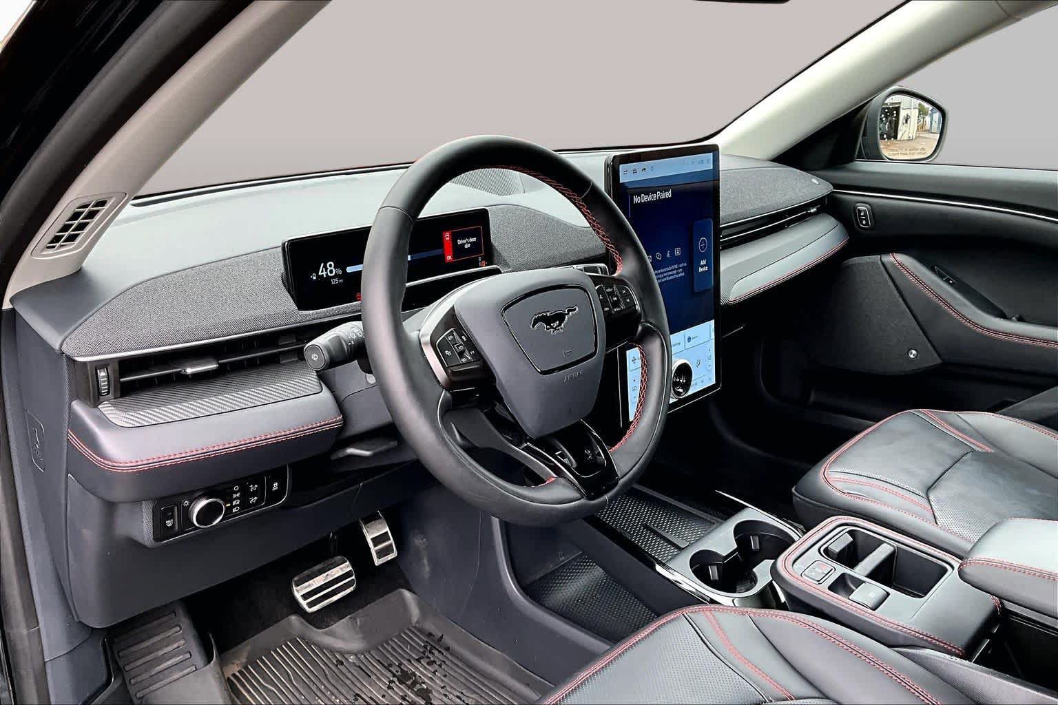 Certified 2025 Ford Mustang Mach-E Premium w/ Sport Appearance Package AWD/4WD image 17