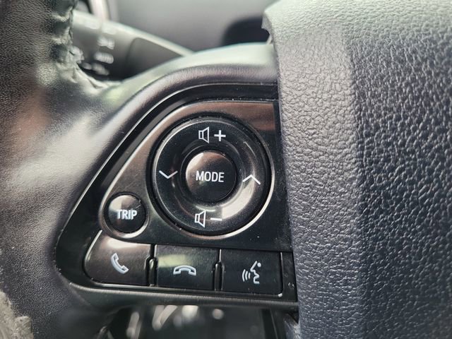 Used 2021 Toyota Prius Prime XLE FWD image 5