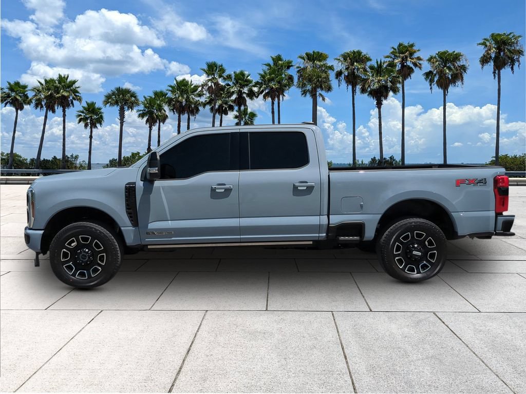 Certified 2025 Ford F250 Platinum w/ FX4 Off-Road Package AWD/4WD image 4