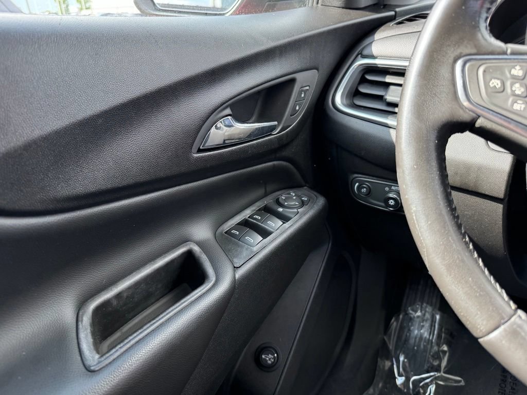 Used 2020 Chevrolet Equinox LT AWD/4WD image 31