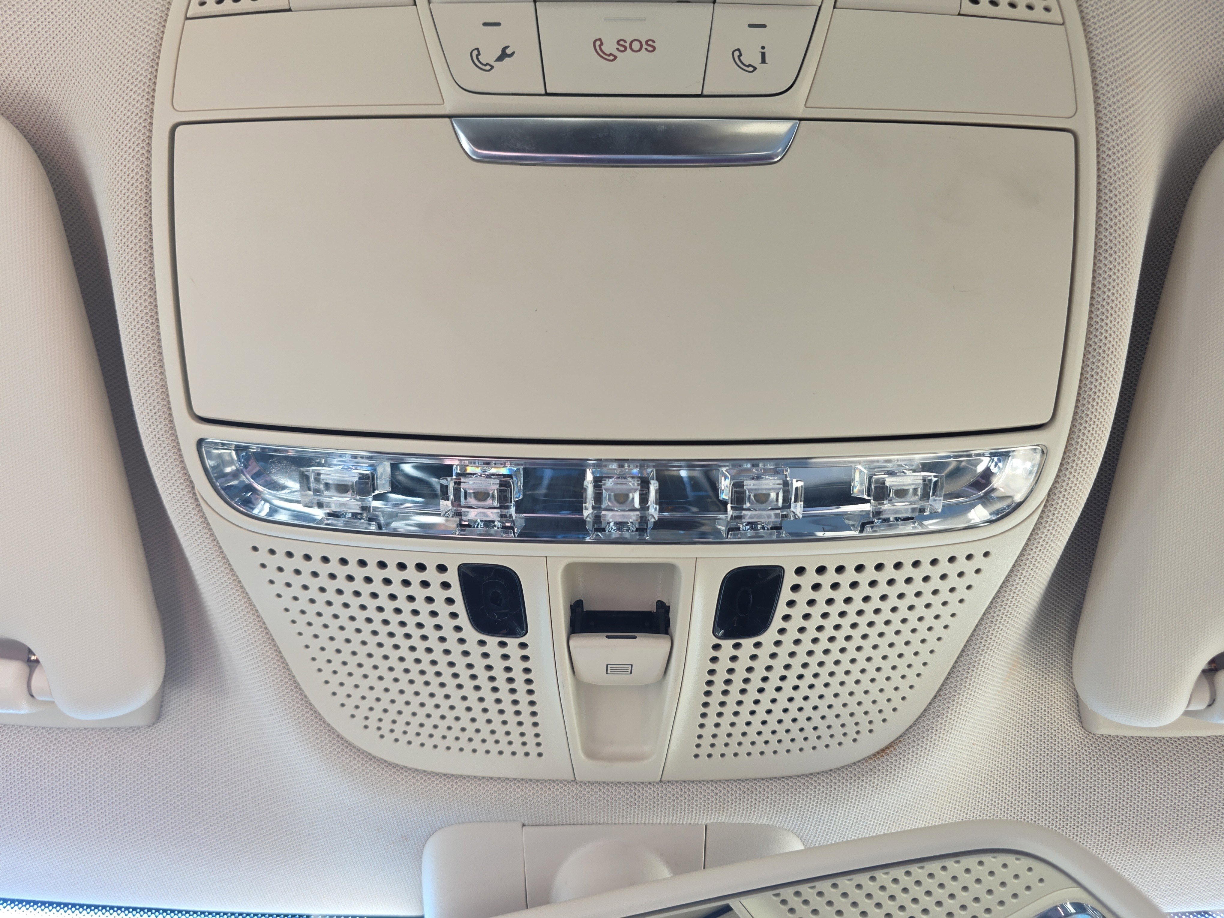 Used 2018 Mercedes-Benz C 300 C 300 w/ Multimedia Package image 37