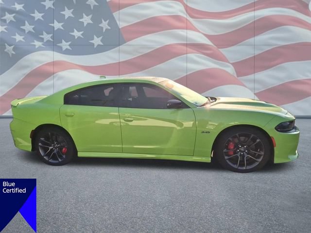 Used 2023 Dodge Charger R/T w/ Plus Group RWD image 2