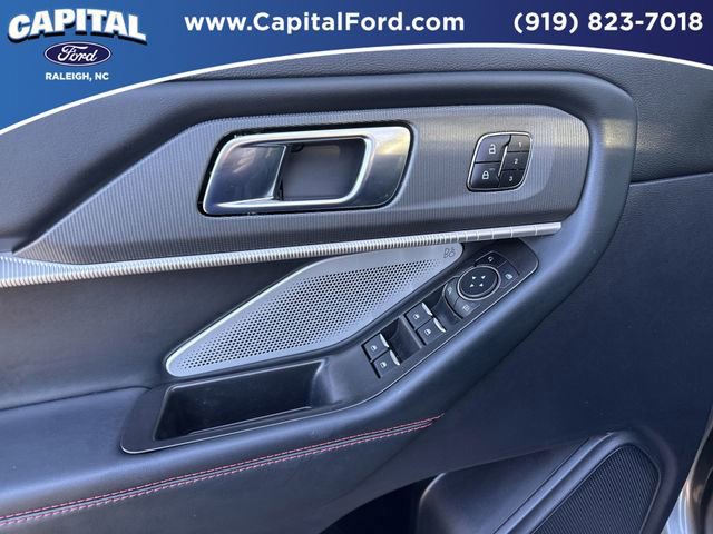 Certified 2025 Ford Explorer ST image 20