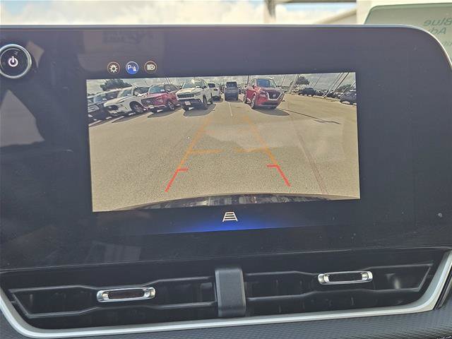 Used 2026 Chevrolet Equinox LT FWD image 19