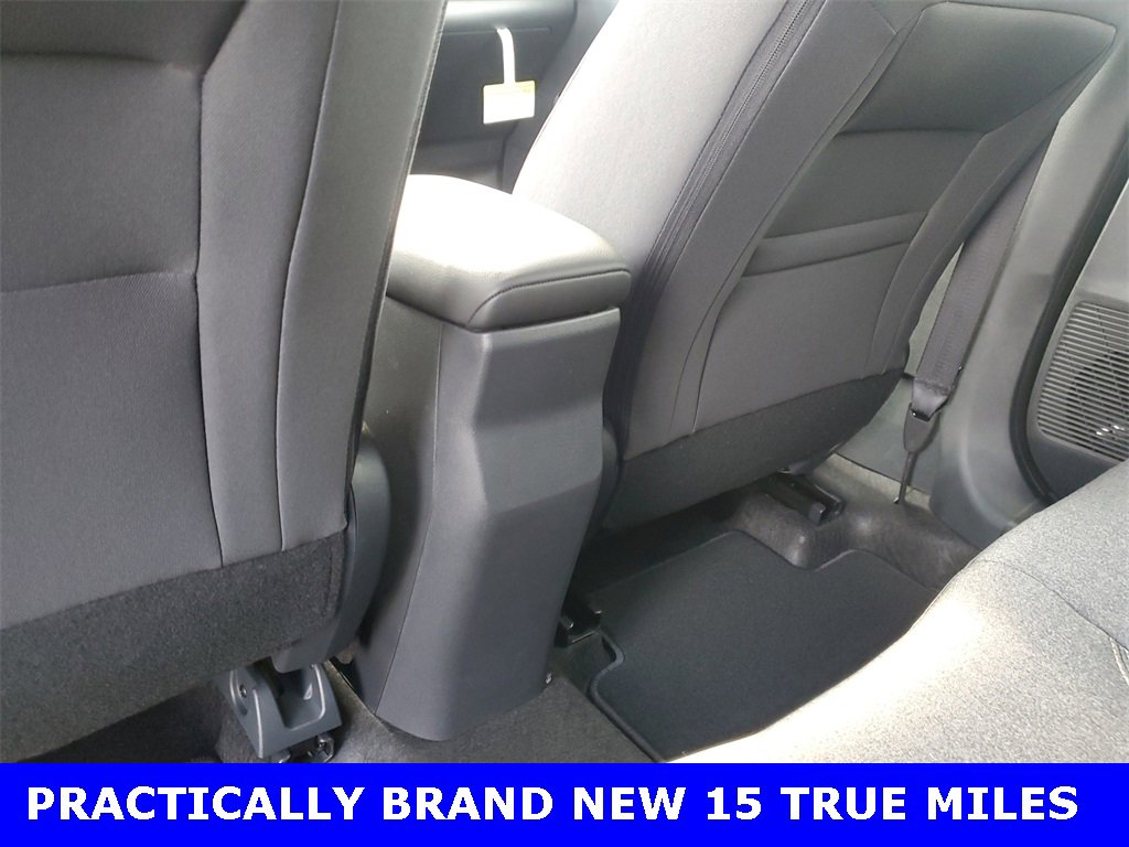 Used 2025 Nissan Kicks SV image 12