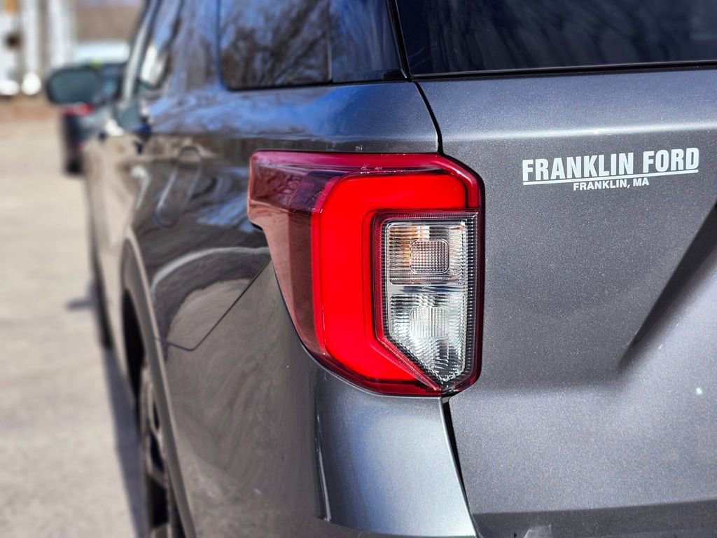 Certified 2022 Ford Explorer ST w/ Equipment Group 401A image 9