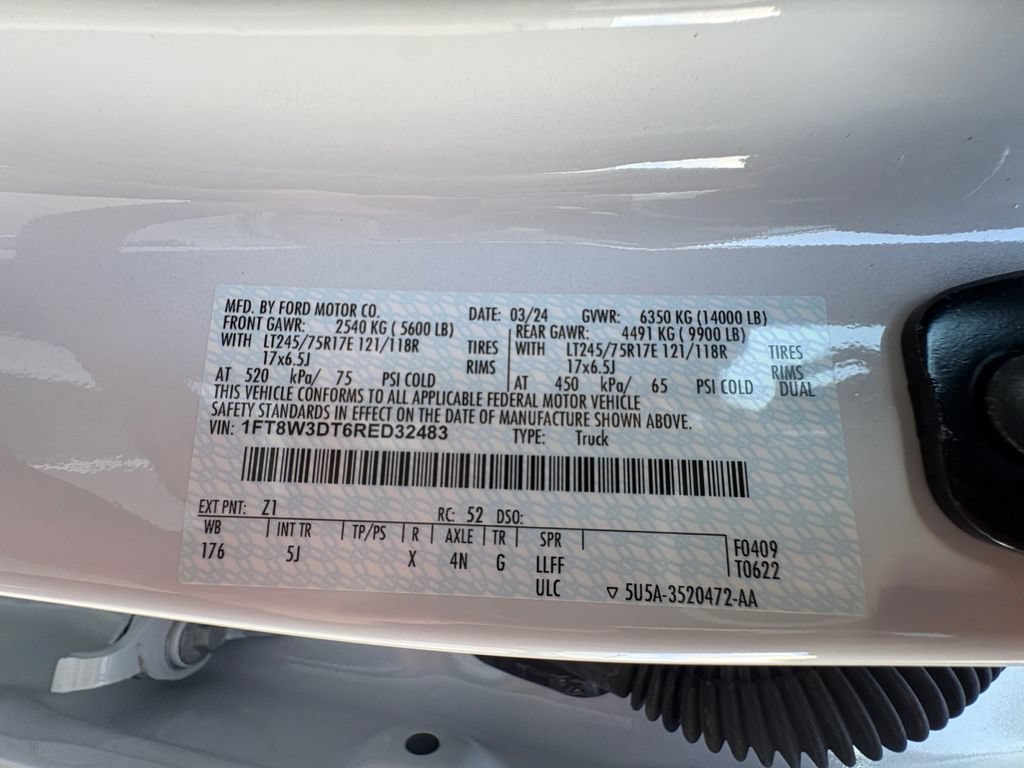 Certified 2024 Ford F350 Lariat w/ Lariat Ultimate Package AWD/4WD image 25