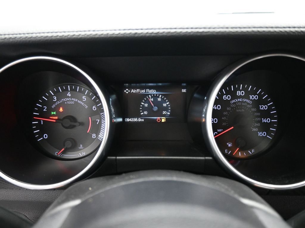 Certified 2019 Ford Mustang Coupe image 12