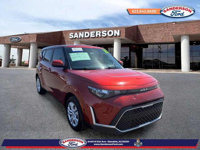 Used 2023 Kia Soul LX FWD video 1