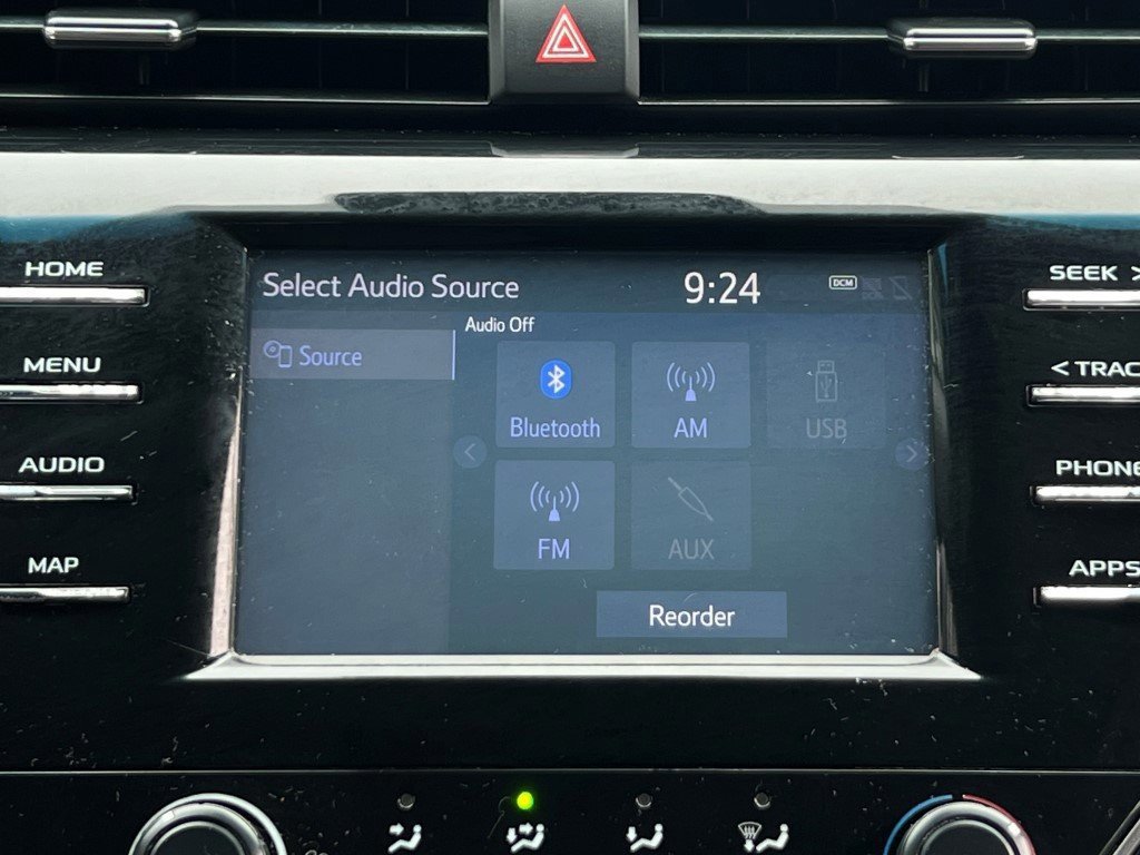 Used 2019 Toyota Camry LE image 15