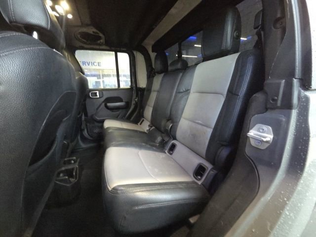 Used 2021 Jeep Gladiator Willys image 14