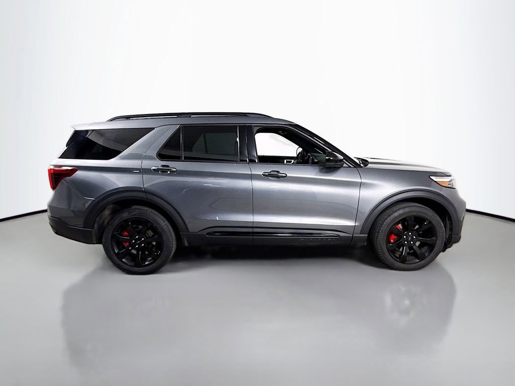 Certified 2023 Ford Explorer ST w/ ST High-Performance Pack image 6