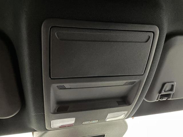 Certified 2025 Ford Escape ST-Line w/ Cold Weather Package image 26