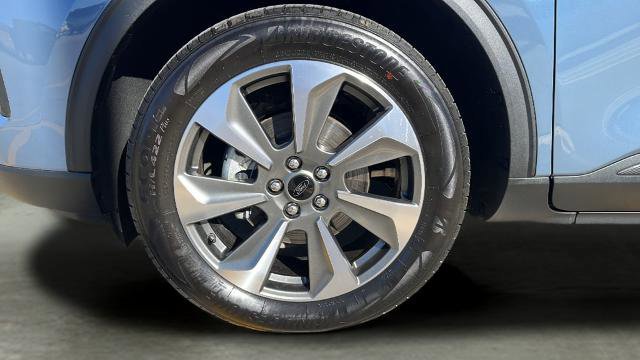 Certified 2025 Ford Escape Platinum image 14