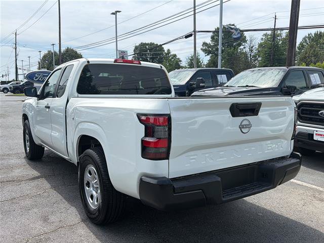 Used 2024 Nissan Frontier S RWD image 4