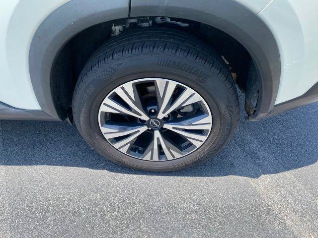 Used 2023 Nissan Rogue SV FWD image 32