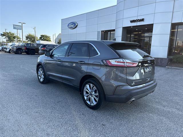 Certified 2022 Ford Edge Titanium AWD/4WD image 11