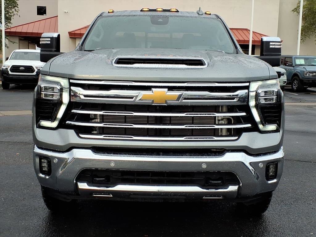 Used 2024 Chevrolet Silverado 3500 LTZ w/ LTZ Plus Package image 8
