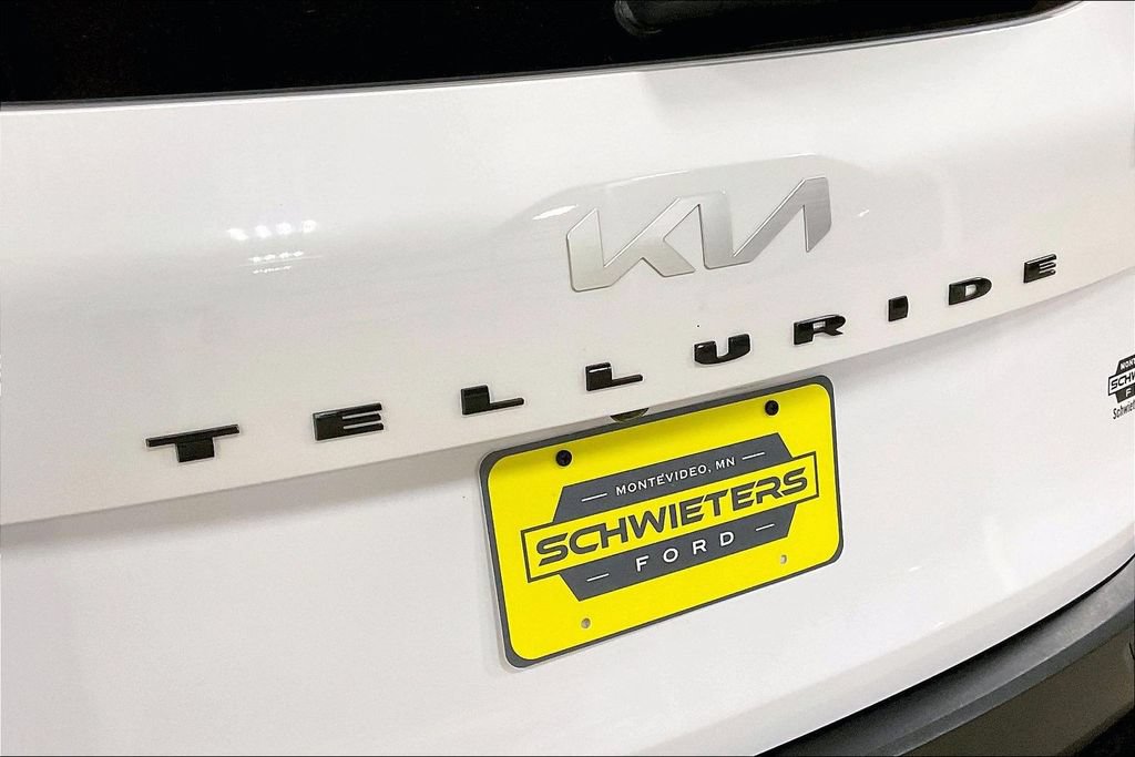 Used 2022 Kia Telluride EX w/ EX Premium Package AWD/4WD image 8