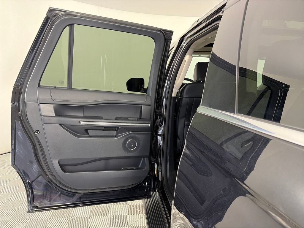 Certified 2024 Ford Expedition Max XLT AWD/4WD image 12