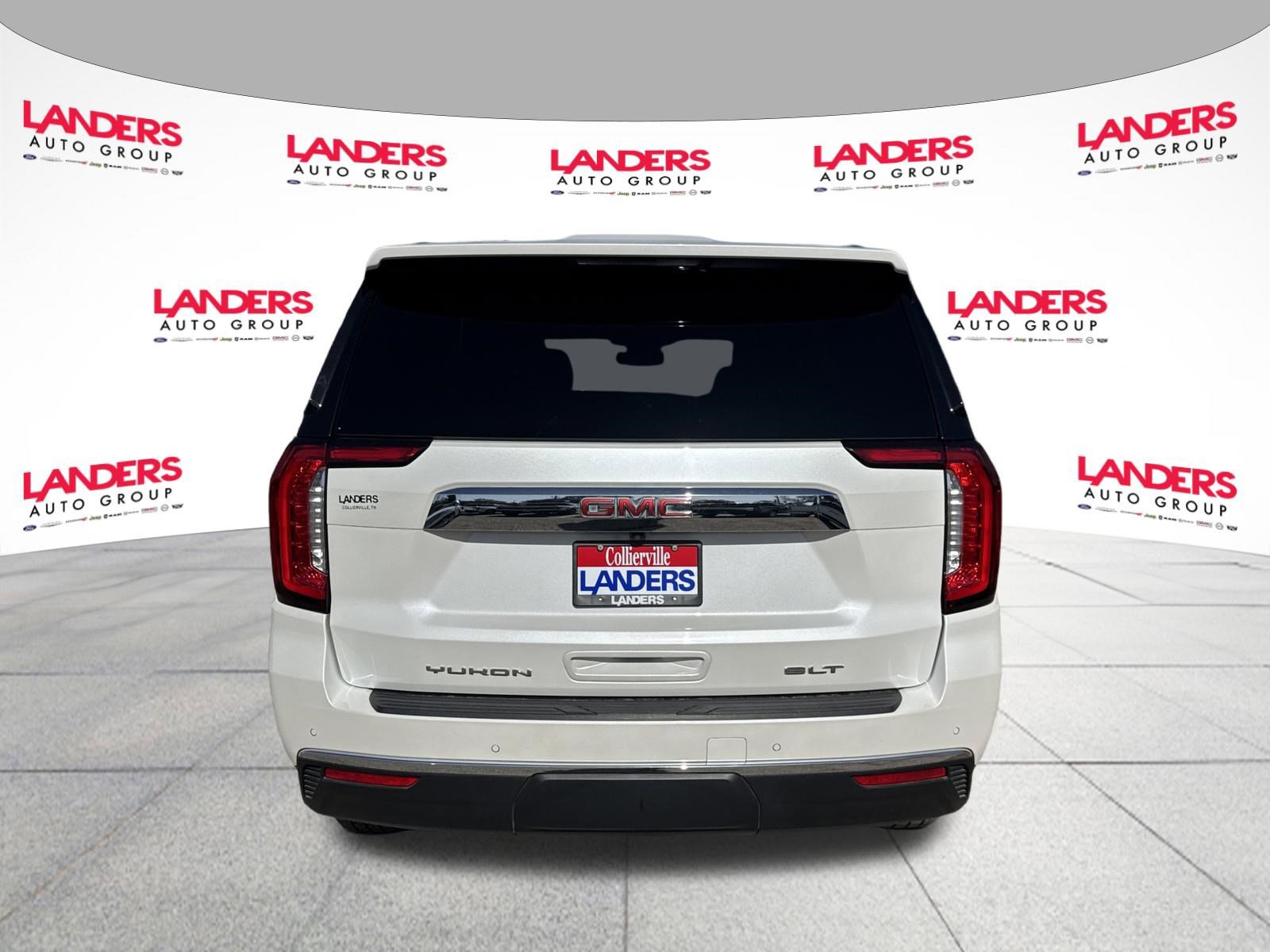Used 2023 GMC Yukon SLT w/ SLT Luxury Package RWD image 4
