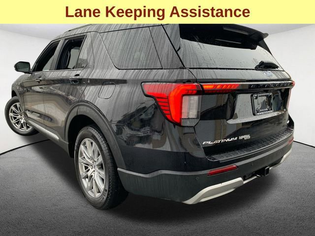 Certified 2025 Ford Explorer Platinum image 3