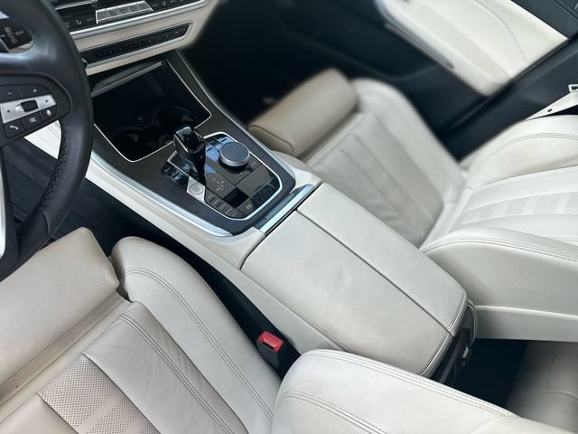 Used 2022 BMW X5 sDrive40i w/ Parking Assistance Package RWD image 22