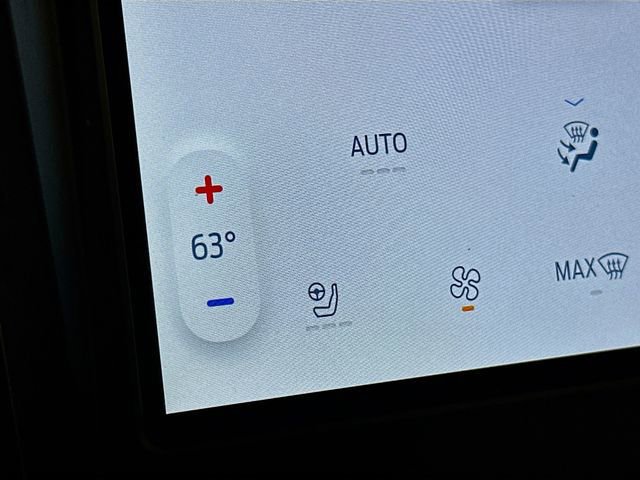 Certified 2024 Ford Edge SEL w/ Convenience Package image 27