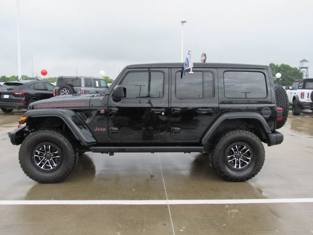 Used 2024 Jeep Wrangler Unlimited Rubicon AWD/4WD image 4