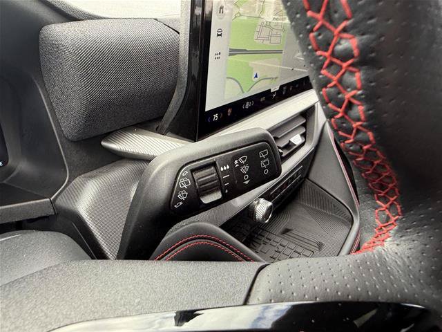 Certified 2025 Ford Explorer ST-Line w/ Premium Package AWD/4WD image 21
