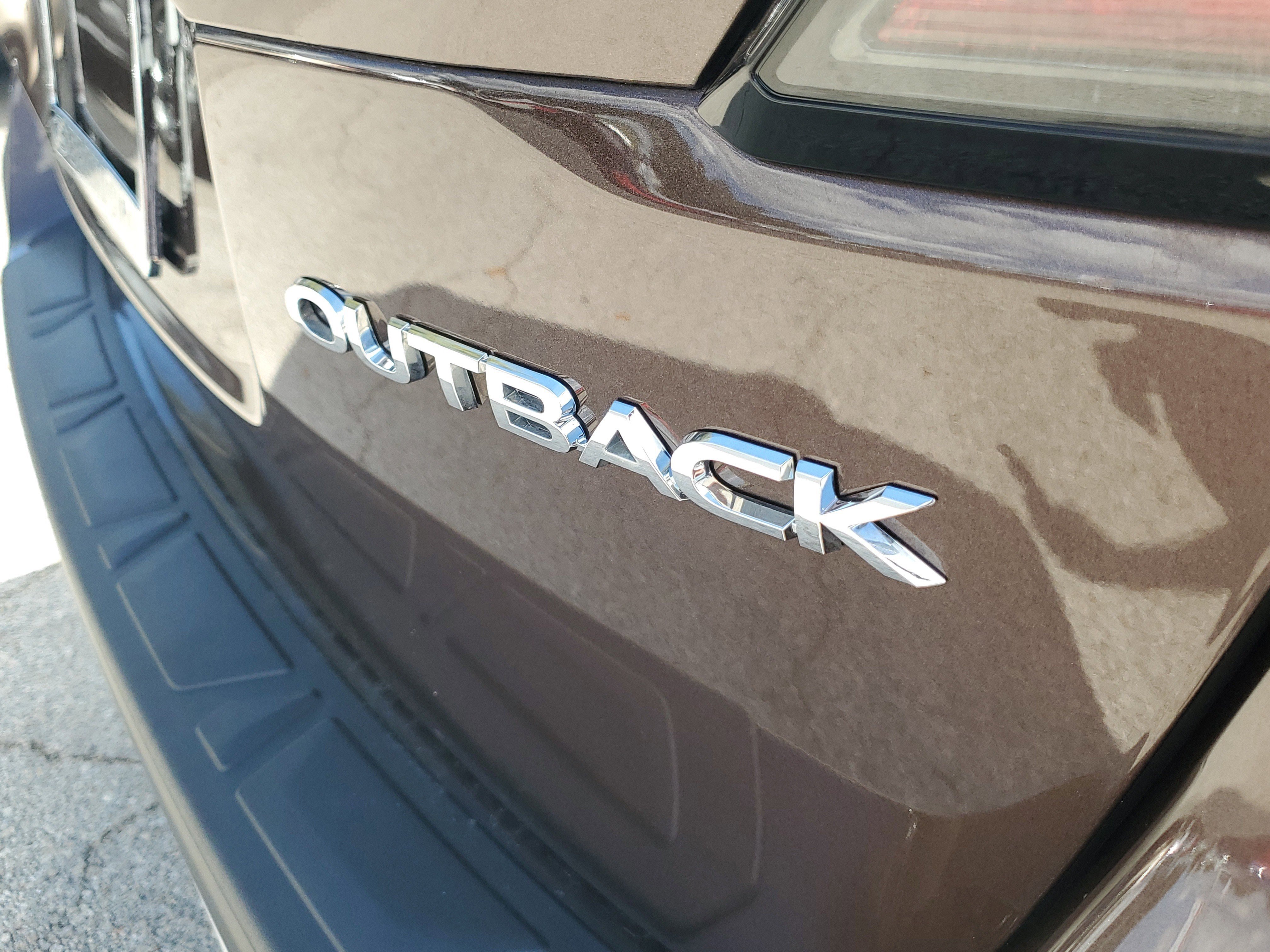 Used 2021 Subaru Outback Limited w/ Popular Package #2 image 9