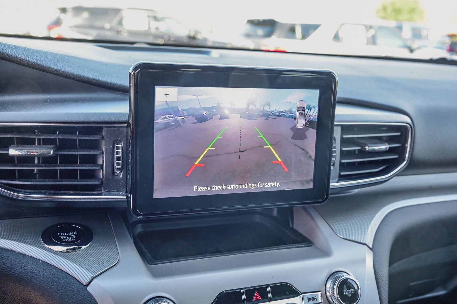 Certified 2023 Ford Explorer XLT w/ Equipment Group 202A image 25